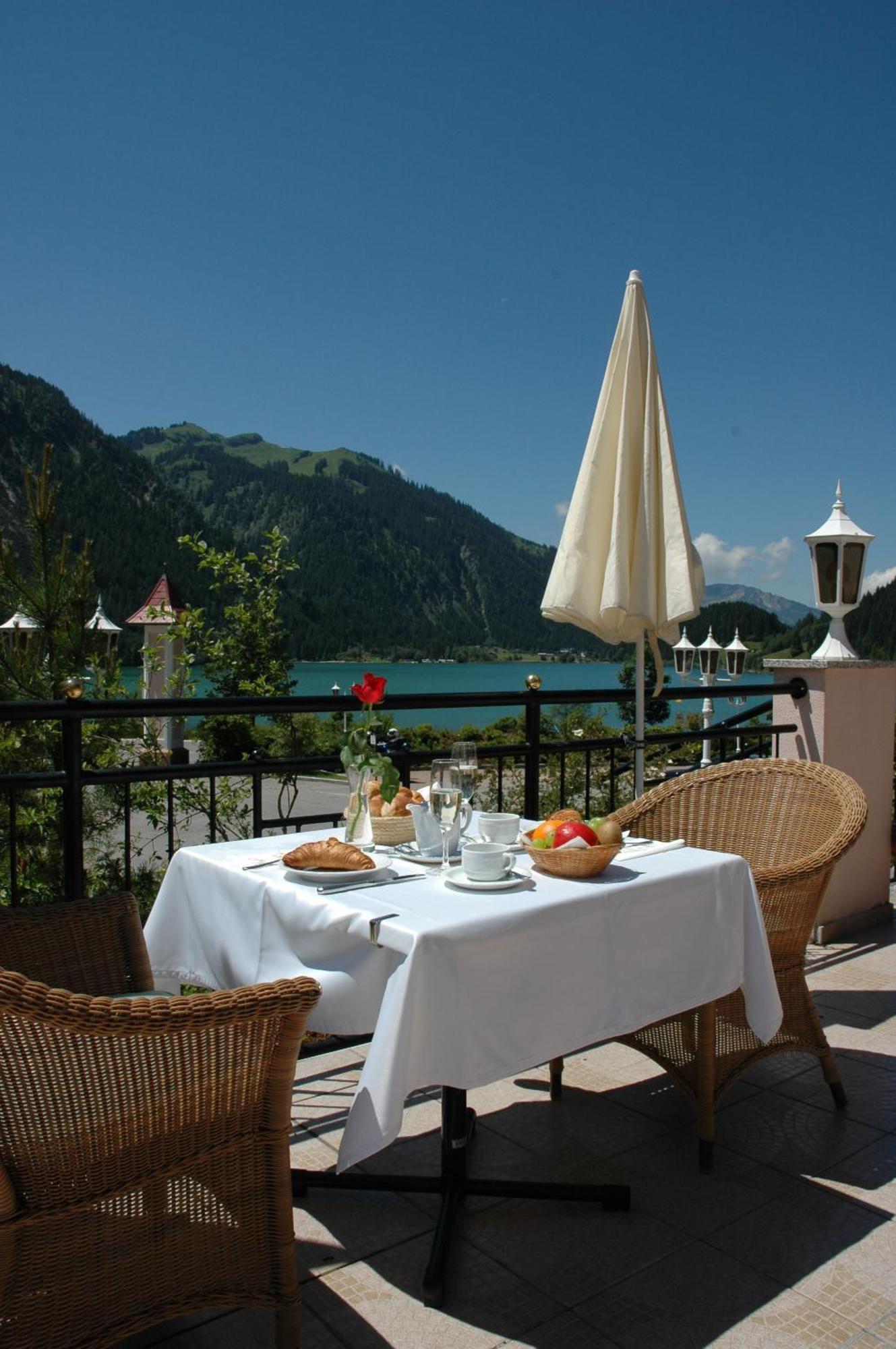 Romantik Resort & Spa Der Laterndl Hof ฮาลเดนซี ภายนอก รูปภาพ