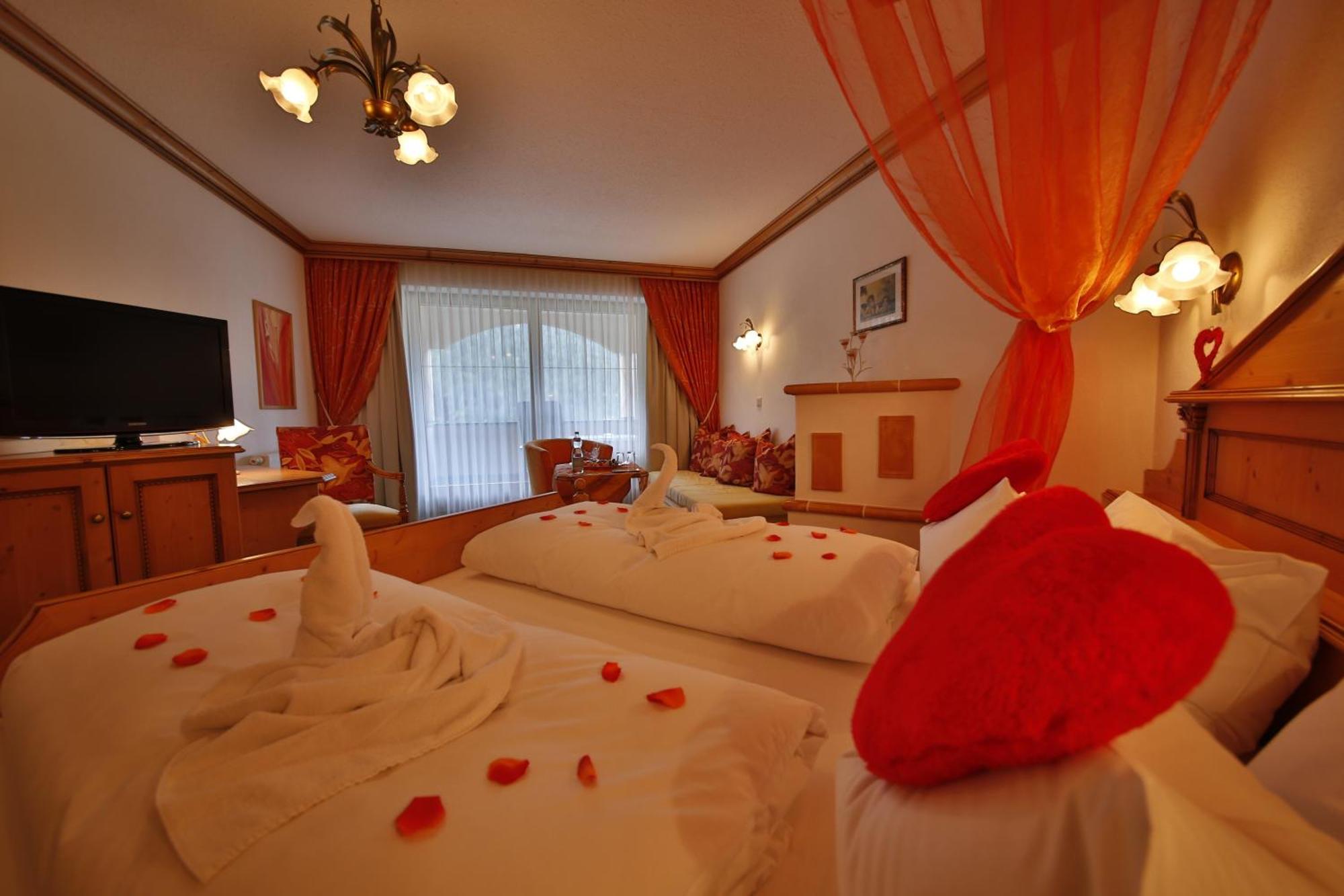 Romantik Resort & Spa Der Laterndl Hof ฮาลเดนซี ห้อง รูปภาพ